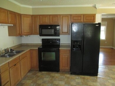 313 Lakewood Dr, Jacksonville, NC 28546 - photo 7