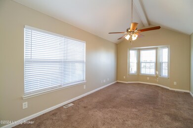 003-photo-living-room-6648033