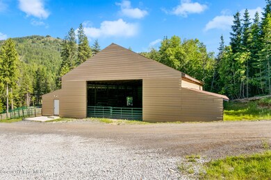 3-web-or-mls-1446 Sagle Creek-3