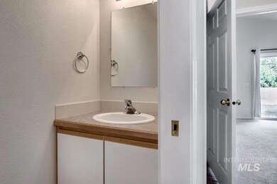 1112 S Holly St, Nampa, ID 83686 - photo 4