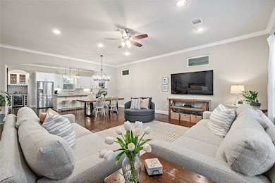 869 Wakefield Dr unit B, Houston, TX 77018 - photo 2