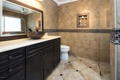 20_Master Bath