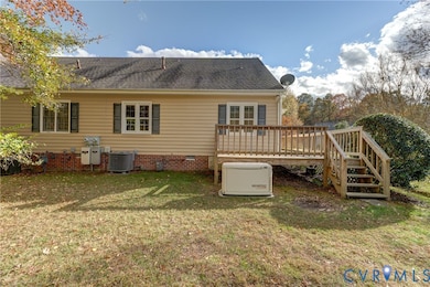 1104 Fort Hayes Dr, Petersburg, VA 23805 - photo 7