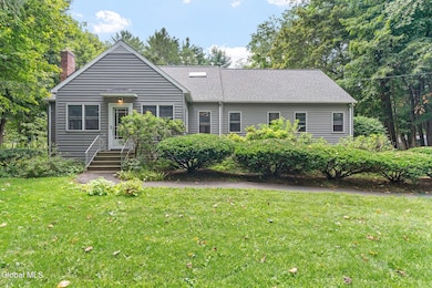 43 Maple Rd, Voorheesville, NY 12186 - photo 2