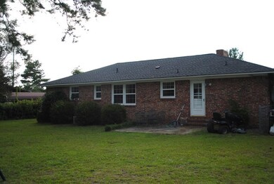 Back view/patio