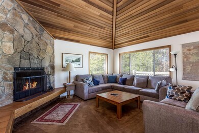 17698 Rogue Ln, Sunriver, OR 97707 - photo 2