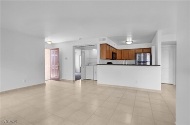 9325 W Desert Inn Rd unit 177, Las Vegas, NV 89117 - photo 3