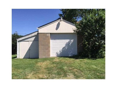 Parking Lot/Garage.