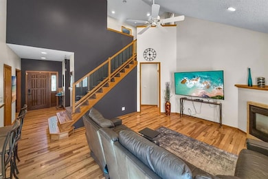 4401 SW 29th St, Des Moines, IA 50321 - photo 6