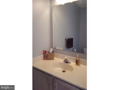 288 E Flagstone Dr, Newark, DE 19702 - photo 4