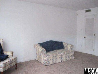 2 Living Room