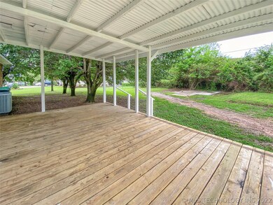 514 S Cedar Place, Tahlequah, OK 74464 - photo 7