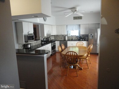 2530 Andria Ct, Atco, NJ 08004 - photo 5