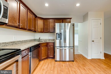 6032 Selwood Place, Springfield, VA 22152 - photo 5