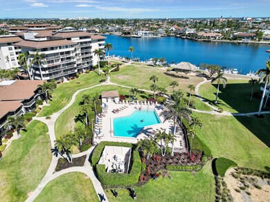 25-web-or-mls-601 Seaview Ct 403-25