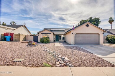 1301 E Taro Ln, Phoenix, AZ 85024 - photo 2