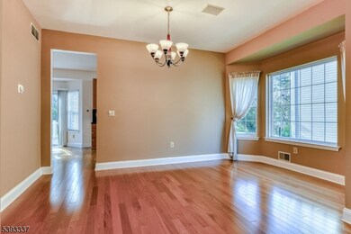 48 Reinhart Way, Bridgewater, NJ 08807 - photo 6