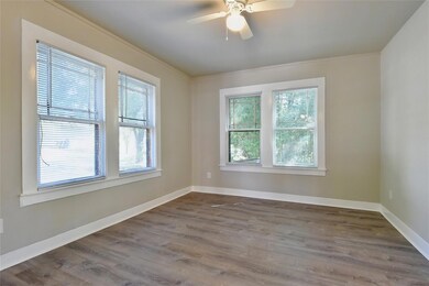 608 W Murray St, Denison, TX 75020 - photo 6