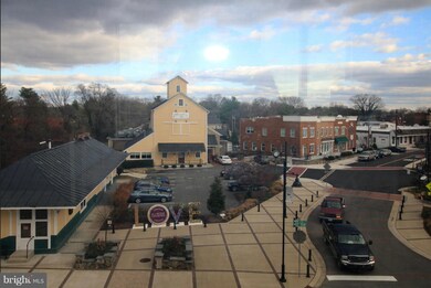 201 N 21st St unit C, Purcellville, VA 20132 - photo 2