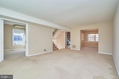 8038 Sleepy View Ln, Springfield, VA 22153 - photo 7