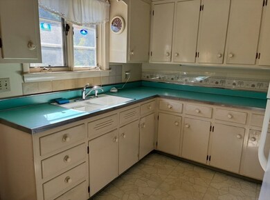 31 Glenmere St, West Bridgewater, MA 02379 - photo 7