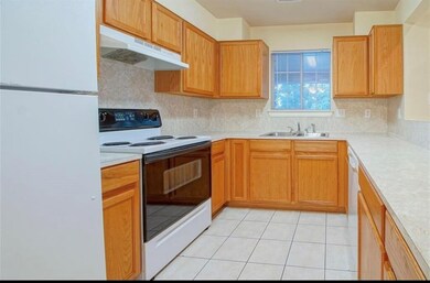 1213 Lovett St unit 1211, Tomball, TX 77375 - photo 7