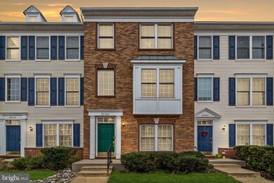 25389 Shipley Terrace, Chantilly, VA 20152 - photo 3