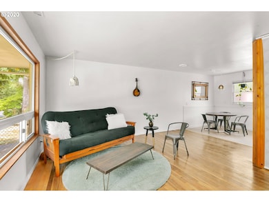 Living Room/Dining Room