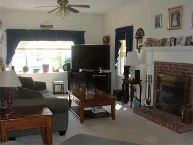 8 John r Keeley Cir, Abington, MA 02351 - photo 5