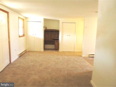 300 Jansen Ave unit B, Essington, PA 19029 - photo 4