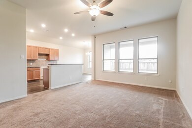 20101 Torrey Pines Ln, Cleveland, TX 77327 - photo 4