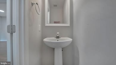 14214 Creekbranch Way, Gainesville, VA 20155 - photo 5