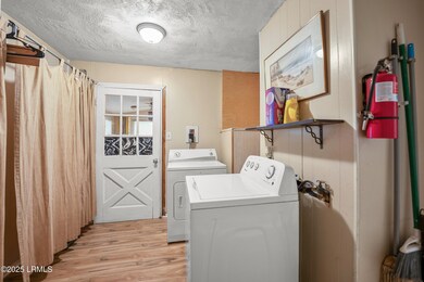 1507 Ivy Ln, Beaufort, SC 29902 - photo 6