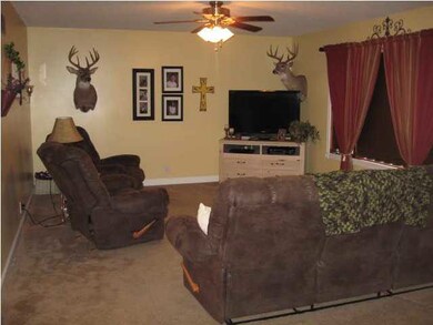 Plenty of room in the livingroom!