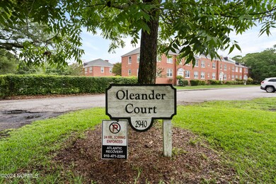 2940 Oleander Dr unit 1, Wilmington, NC 28403 - photo 2