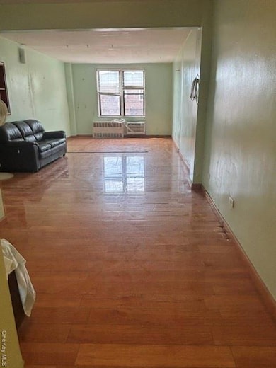 15272 Melbourne Ave unit 1B, Flushing, NY 11367 - photo 7
