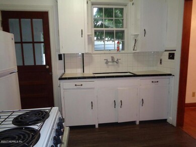 4655 Wheeler Ave, Jacksonville, FL 32210 - photo 5