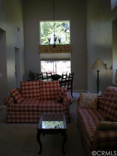 NATURAL LIGHTING IN THE  LIVING AND DINING AREAS