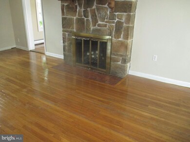 4034 Taylor Ave, Drexel Hill, PA 19026 - photo 4