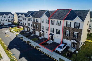 06-Aerial Front 4 302 outline