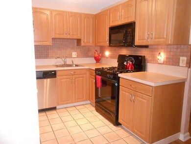 4234 N Main St unit 503, Fall River, MA 02720 - photo 2