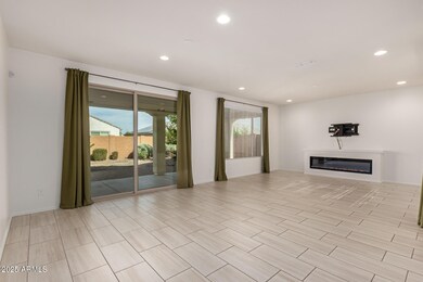 26816 W Melinda Ln, Buckeye, AZ 85396 - photo 6