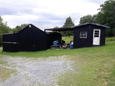 1790 Old Mountain Rd, Greeneville, TN 37743 - photo 6