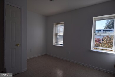 2803 Remington Ave unit 3, Baltimore, MD 21211 - photo 2