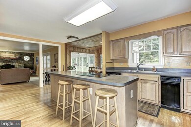 11820 Quince Mill Dr, North Potomac, MD 20878 - photo 6