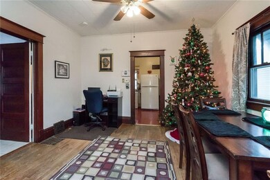 2405 E Grand Ave, Des Moines, IA 50317 - photo 6