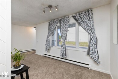 09-Living Room 20210615-DW-9208