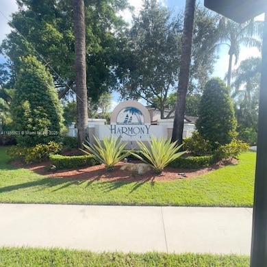 1683 SW 109th Terrace, Davie, FL 33324 - photo 2