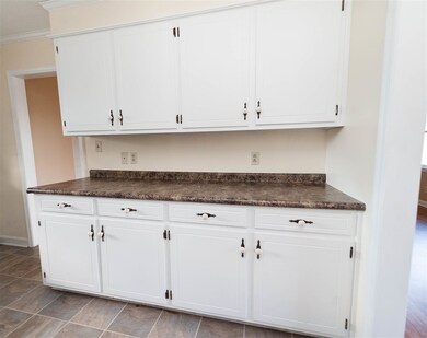 912 Southfield St, Inman, SC 29349 - photo 7