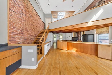 135 Main St unit 1, Northampton, MA 01060 - photo 2